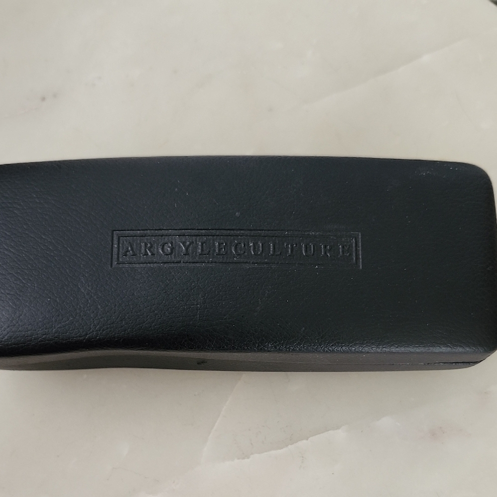 Argyleculture Black Glasses Case